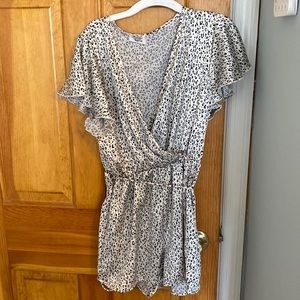 Pink Lily romper size small